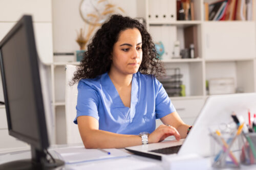 How Do Electronic Health Records Benefit Chronic Care Management?